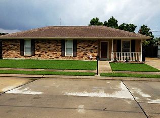 3612 Gallo Dr, Chalmette, LA 70043