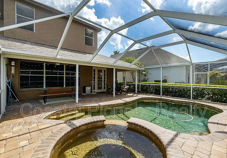 9524 Greenpointe Dr — Photo 16
