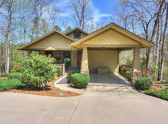 3rd image of 14 Bungalow Village Way