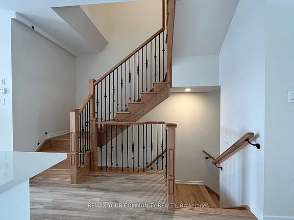 3rd image of 137 Rattenbury Rd