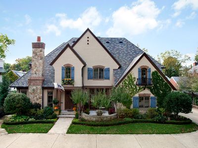 5104 Moorland Ln, Bethesda, MD, 20814