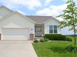 3042 Duckhorn Cv, Marion, IA 52302