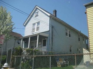 44 Oak St, Port Chester, NY 10573