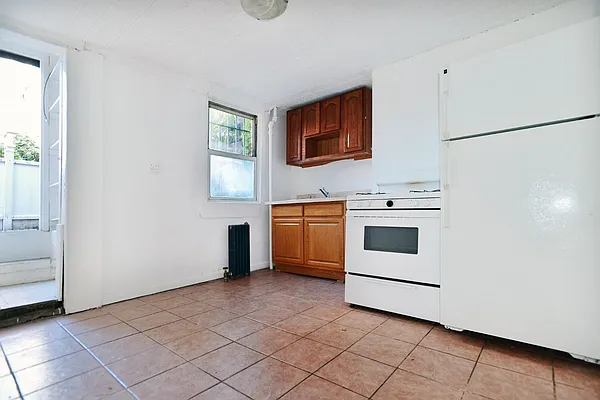 Rented by J Misrahi Realty Corp | media 13