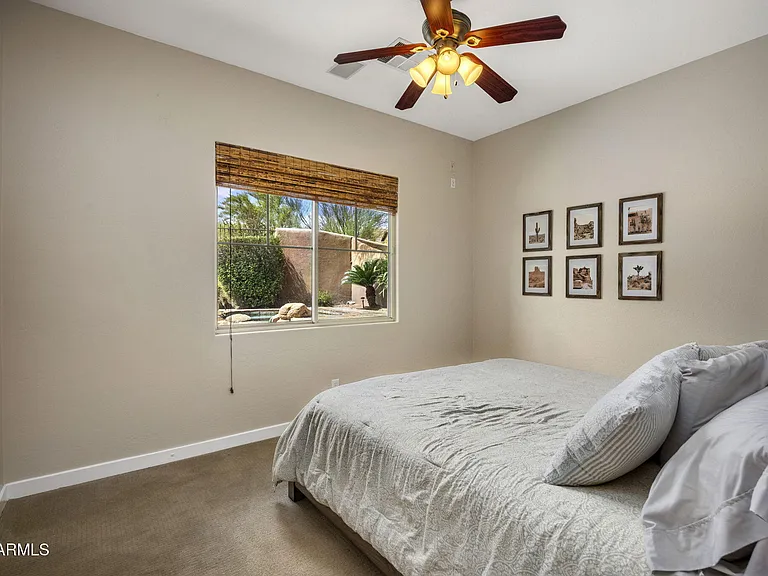 9572 E Mountain Spring Rd — Photo 19