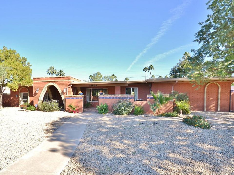 1st image of 13839 N Canterbury Dr
