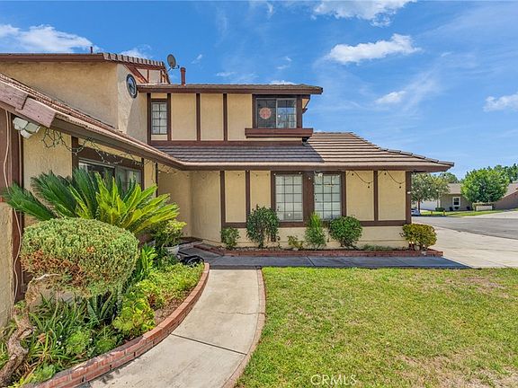 4th image of 11640 Mount Lassen Ct