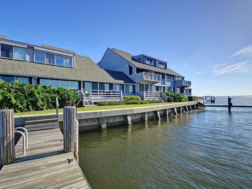 1st image of 304 Spyglass Ln #304C