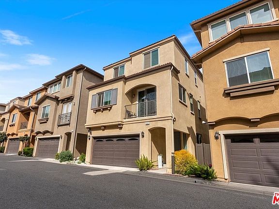 3rd image of 11926 Olive Glen Ln