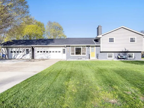 802 Kay St, Otsego, MI 49078