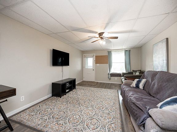 2nd image of 314 New St