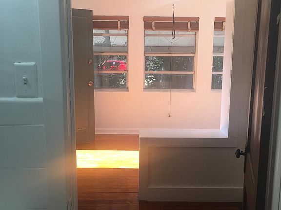 Bathroom looking at entrance