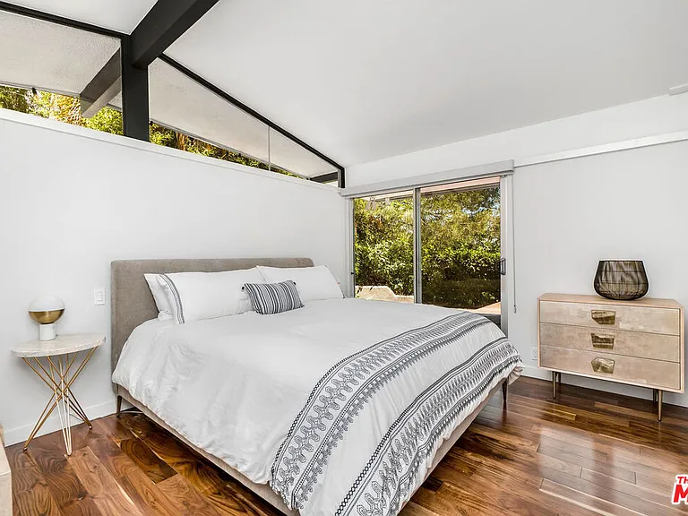 7290 Packwood Trl — Photo 9
