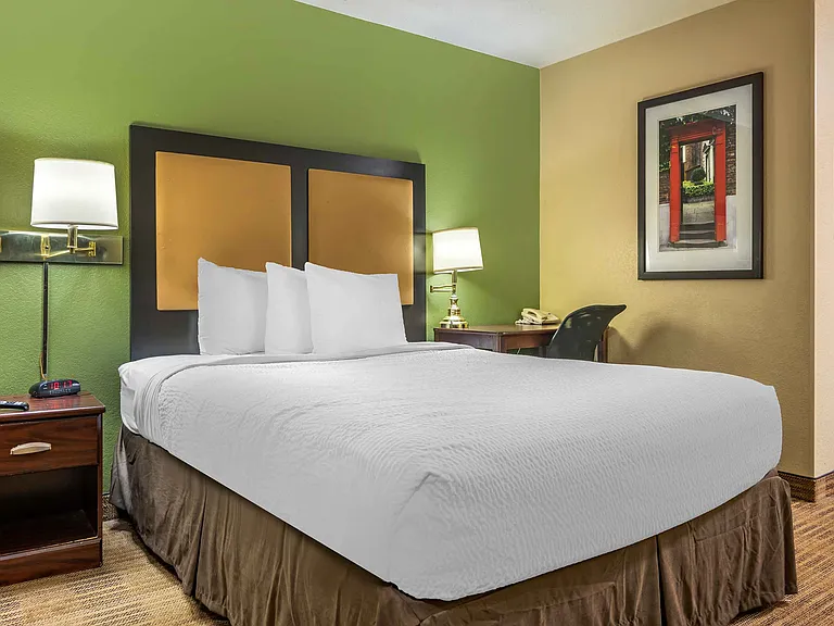 Studio Suite - 1 King Bed