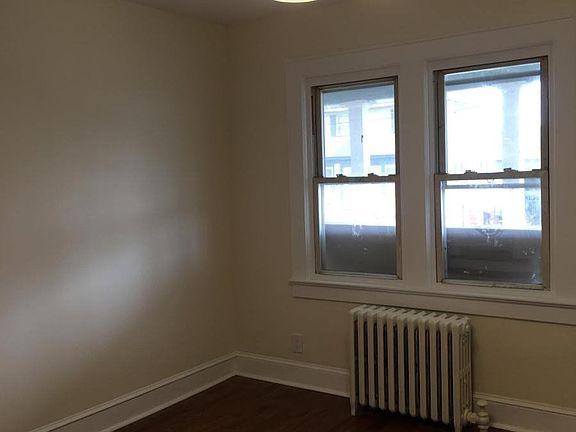 3rd image of 81-83 Union Pl