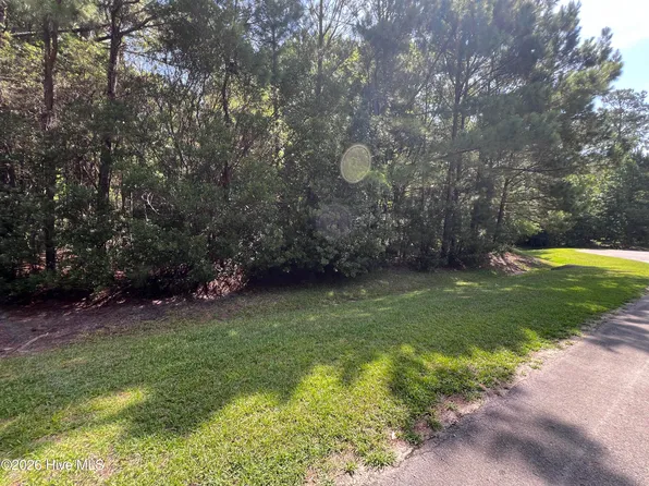 42 Windy Point, Belhaven, NC 27810