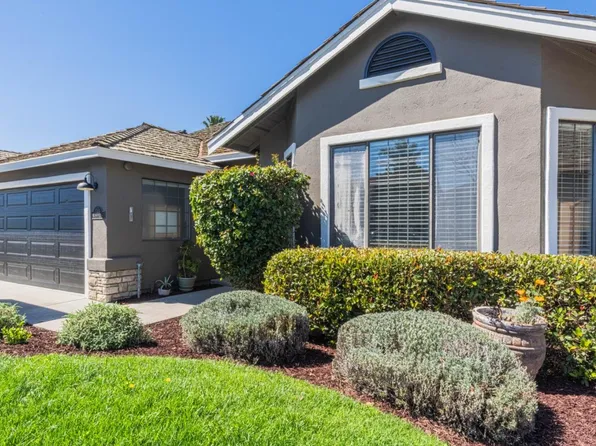 746 Nacional Ct, Salinas, CA 93901