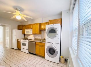 242 North St APT 3, Boston, MA 02113
