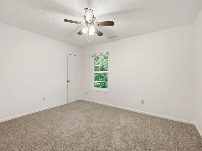 3021 Steeple Chase Ct — Photo 10