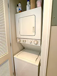 Rented by R New York