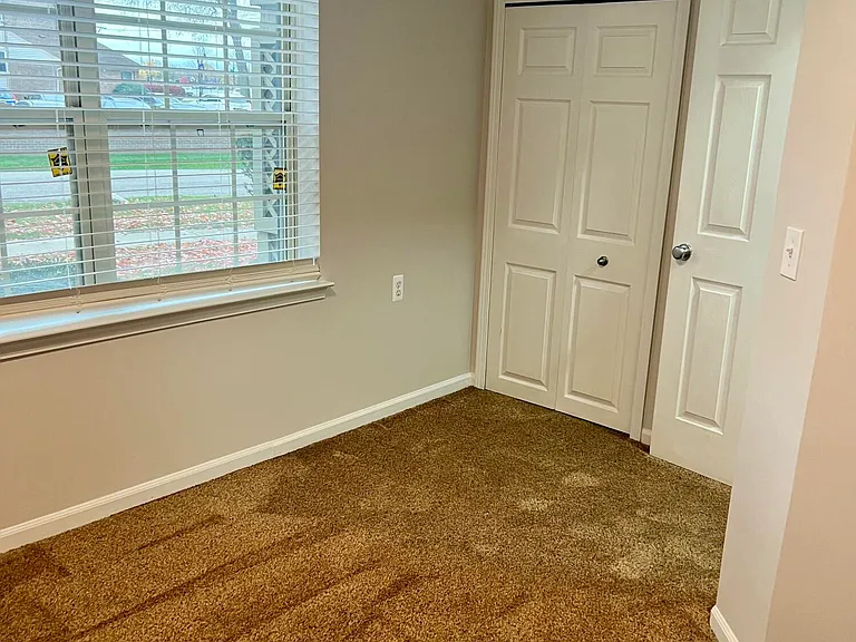 1574 Kessler Ave — Photo 27