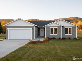 112 Timberline Ln, Winlock, WA 98596