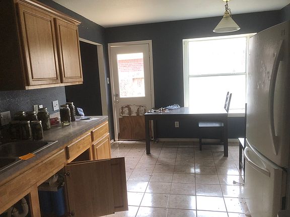 5th image of 21111 Stoney Haven Dr