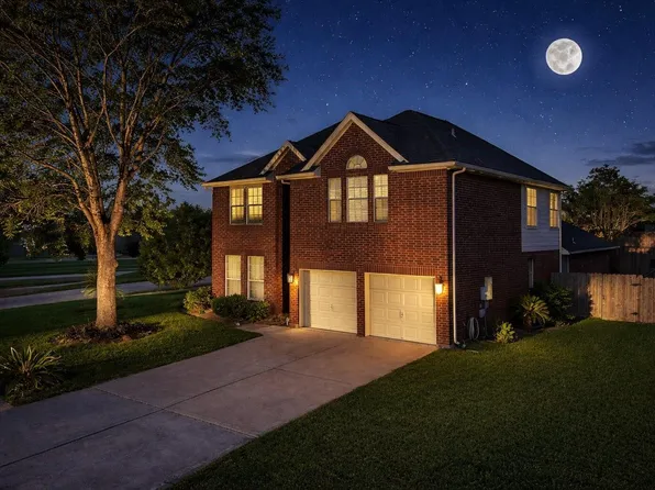 4203 Shadow Haven Dr, Fresno, TX 77545