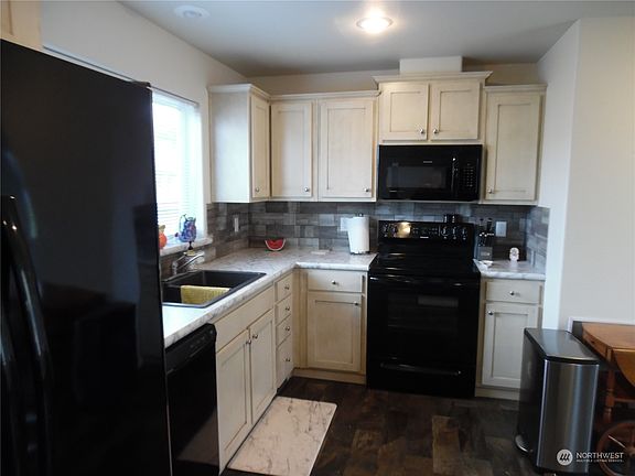 4th image of 5711 113th Avenue E #70
