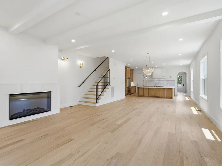 731 Croley Dr #A — Photo 13