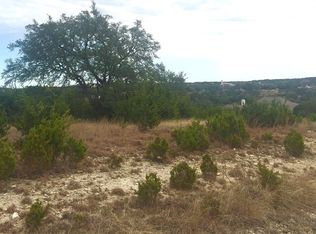 201 Oyster Spgs, Canyon Lake, TX 78133