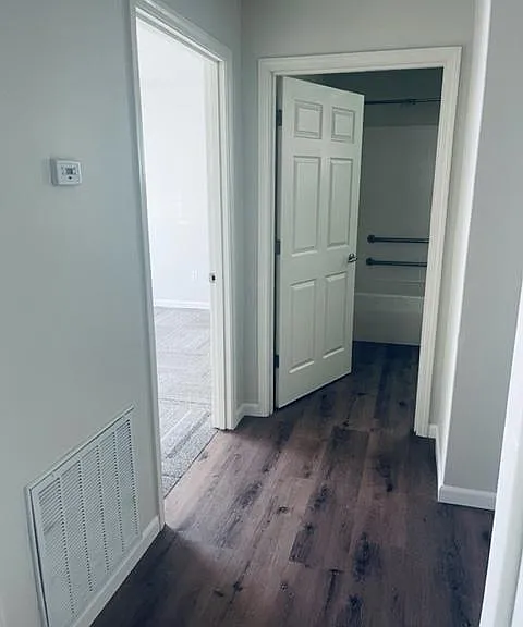 921 N 24th Ave #7 — Photo 10