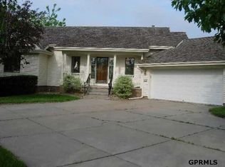 51 Ginger Cove Rd NE, Valley, NE 68064