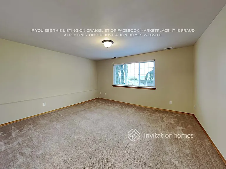 17617 Upland Dr — Photo 6