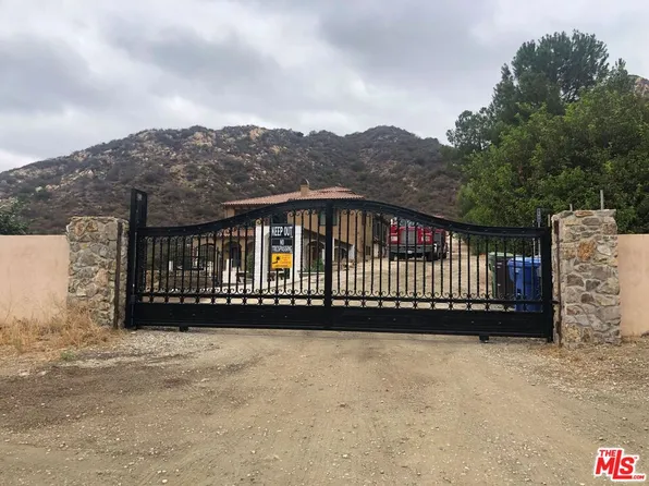 0 Stunt Rd, Calabasas, CA 91302