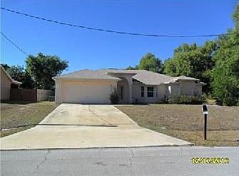 1st image of 2942 SW Boxwood Cir