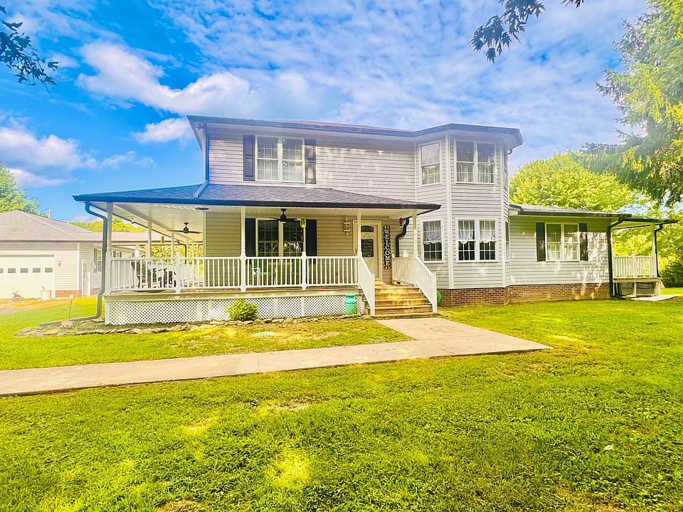 1st image of 163 Holly Hock Dr