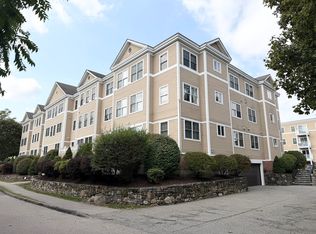 11 Cheriton Rd #107, Boston, MA 02132