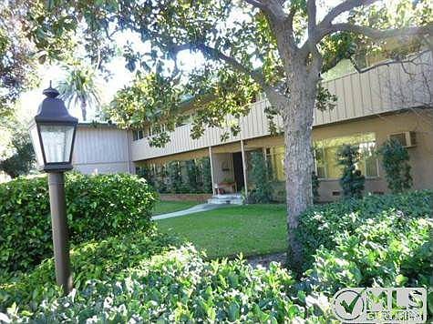 2nd image of 318 W California Blvd #B