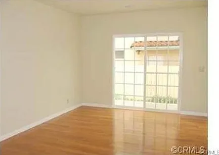 826 Lafayette St — Photo 4