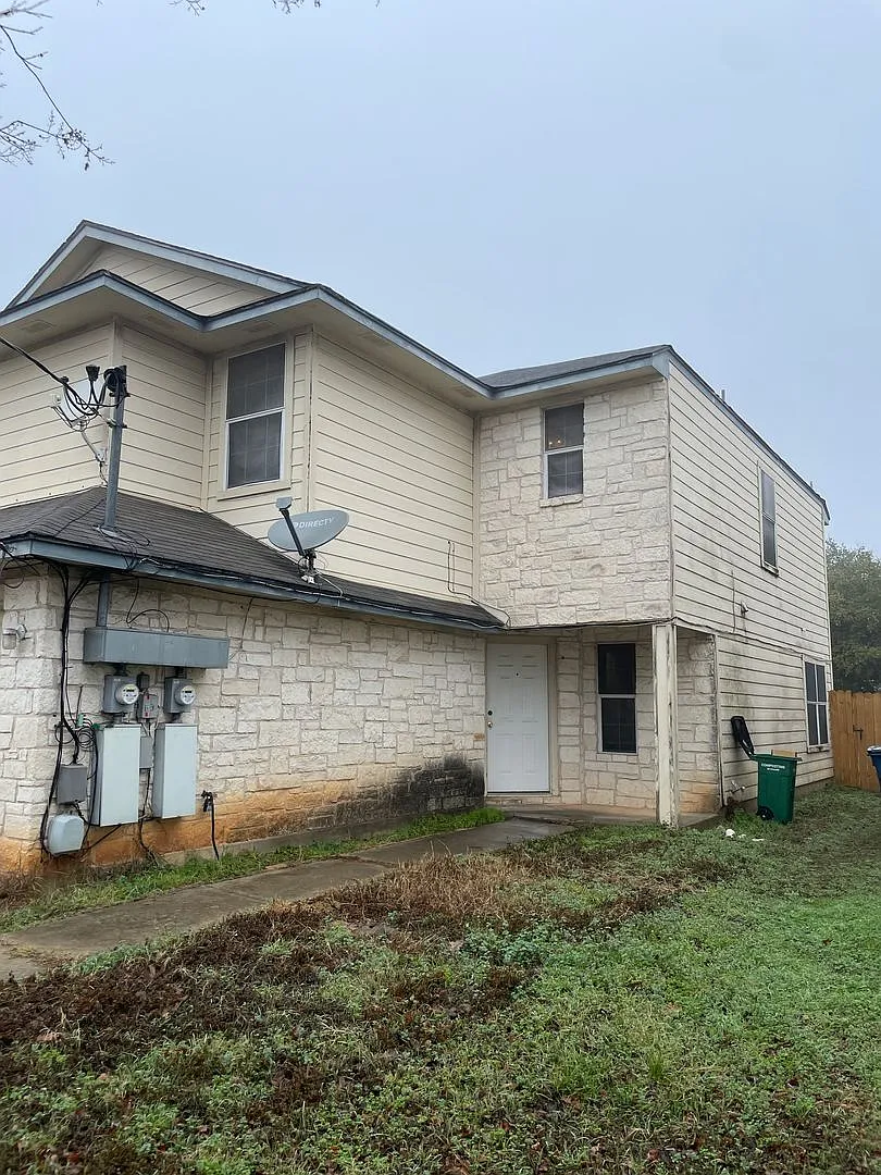 2400 Riddle Rd Unit B — Photo 4
