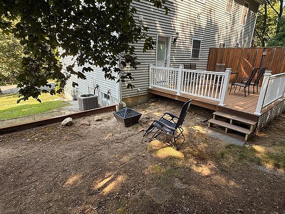 3rd image of 106 Boardman St #106