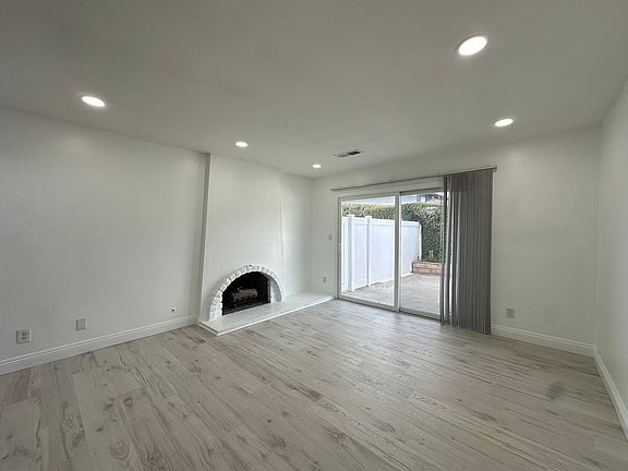 2nd image of 6401 Saint Paul Cir APT B