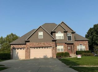 2315 Knollbrook Way, Bloomington, IL 61705