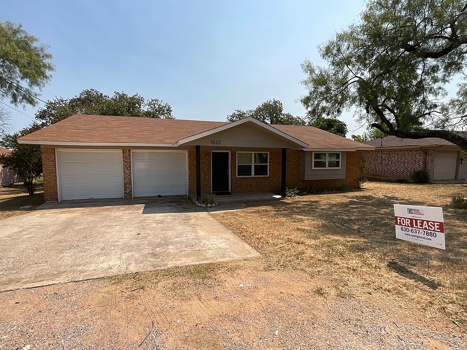 1st image of 1822 Greenwood Ln