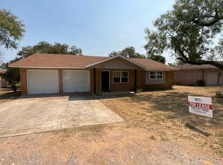 1822 Greenwood Ln, Buchanan Dam, TX 78639