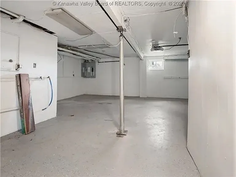 1501 Knob Rd — Photo 23