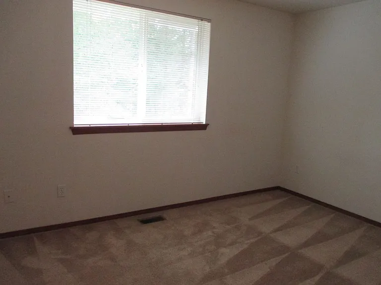 9026 208th Street Ct E — Photo 12