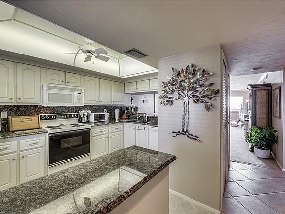 3rd image of 8402 Estero Blvd APT 604