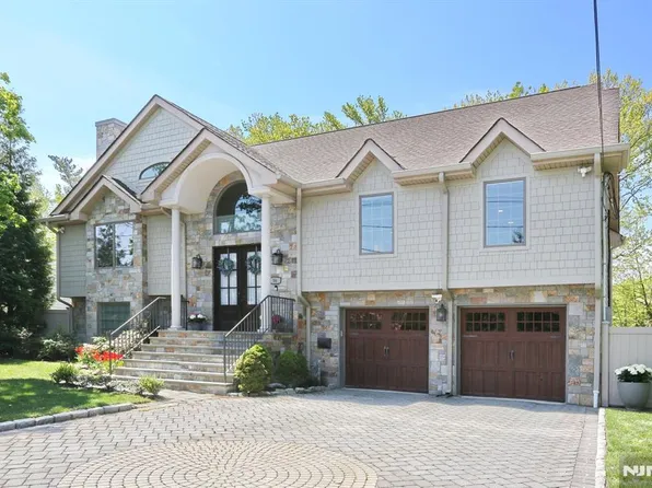 36 Sherwood Ave, Englewood Cliffs, NJ 07632